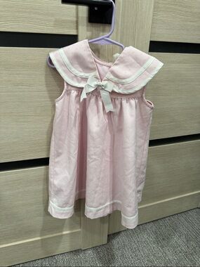 Vintage Jenny  Pink Sailor-Collar Girls Dress with Bow
